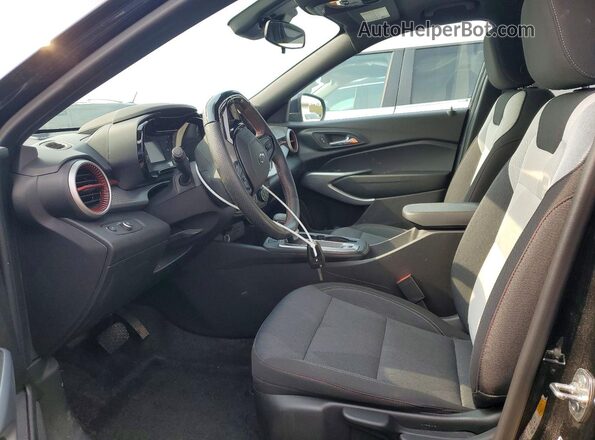 KL77LGEP0SC069208 2025 CHEVROLET TRAX Black წინა სალონის ხედი