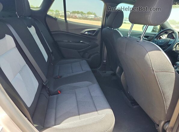 KL77LGEP2SC078962 2025 CHEVROLET TRAX Gray Vista interior trasera