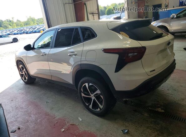KL77LGEP3SC102332 2025 CHEVROLET TRAX White Rear left