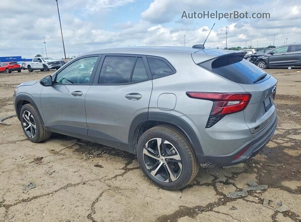 KL77LGEP4TC012284 2026 CHEVROLET TRAX Silver Trasero izquierdo