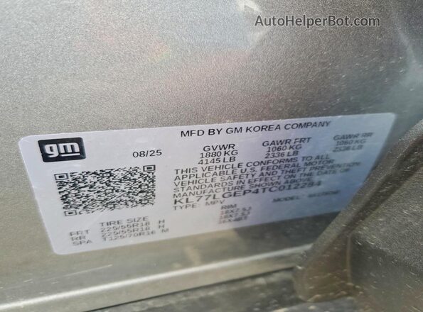 KL77LGEP4TC012284 2026 CHEVROLET TRAX Silver Vista de la etiqueta del VIN
