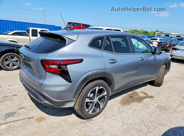 KL77LGEP4TC136278 2026 CHEVROLET TRAX Gray Հետևի աջ