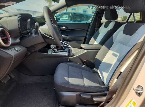 KL77LGEP5TC151209 2026 CHEVROLET TRAX Cream წინა სალონის ხედი