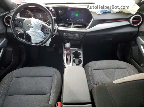 KL77LGEP6SC280171 2025 CHEVROLET TRAX Red Առջևի վահանակի տեսք