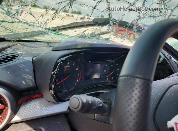 KL77LGEP6TC112001 2026 CHEVROLET TRAX Black Vista del cuadro de instrumentos