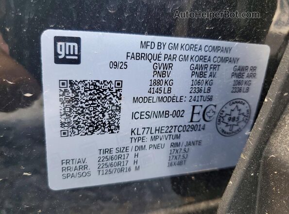 KL77LHE22TC029014 2026 CHEVROLET TRAX Black Widok wnętrza 360 stopni