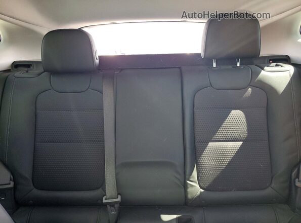 KL77LHE23RC018063 2024 CHEVROLET TRAX White Вид задніх сидінь