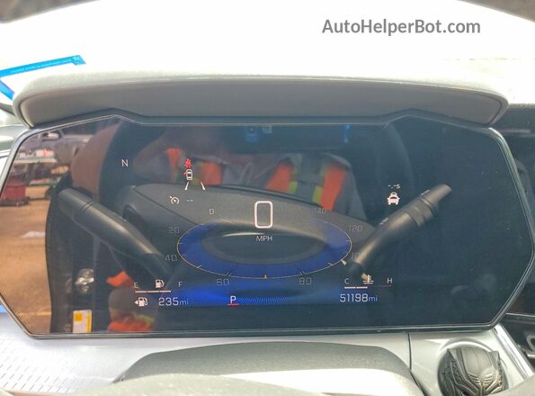 KL77LHE23RC174331 2024 CHEVROLET TRAX Black Instrument cluster view
