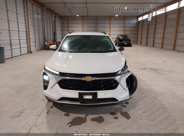 KL77LHE26RC176073 2024 CHEVROLET TRAX Белый Вид задней части салона