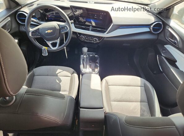 KL77LHEP0SC068730 2025 CHEVROLET TRAX Gray Vista del salpicadero