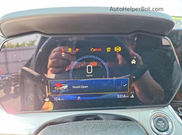 KL77LHEP0TC018380 2026 CHEVROLET TRAX Silver Вид щитка приладів
