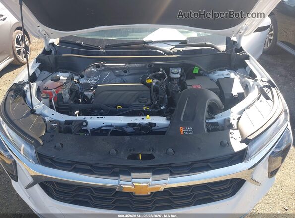 KL77LHEP0TC030982 2026 CHEVROLET TRAX White Հետևի տեսք