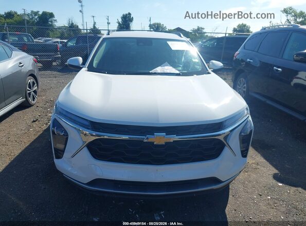 KL77LHEP0TC030982 2026 CHEVROLET TRAX White Սարքավորումների վահանակի տեսք