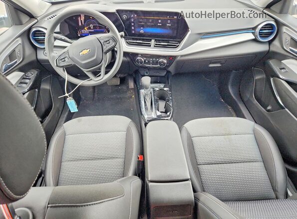 KL77LHEP0TC064369 2026 CHEVROLET TRAX White წინა პანელის ხედი