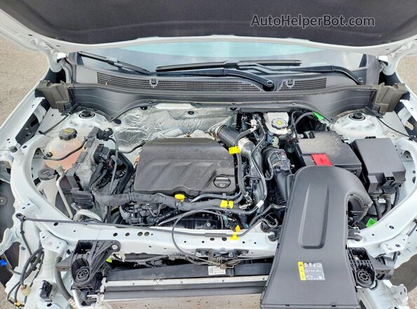 KL77LHEP0TC064369 2026 CHEVROLET TRAX White ძრავის განყოფილების ხედი