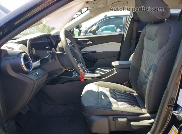 KL77LHEP1TC136230 2026 CHEVROLET TRAX Черный 