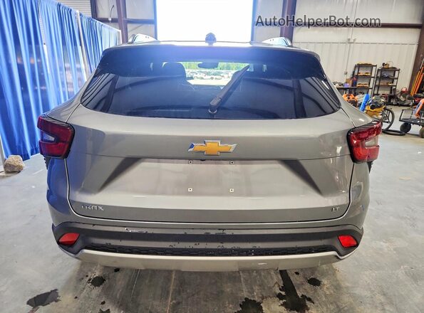 KL77LHEP2TC062249 2026 CHEVROLET TRAX Gray Vista trasera