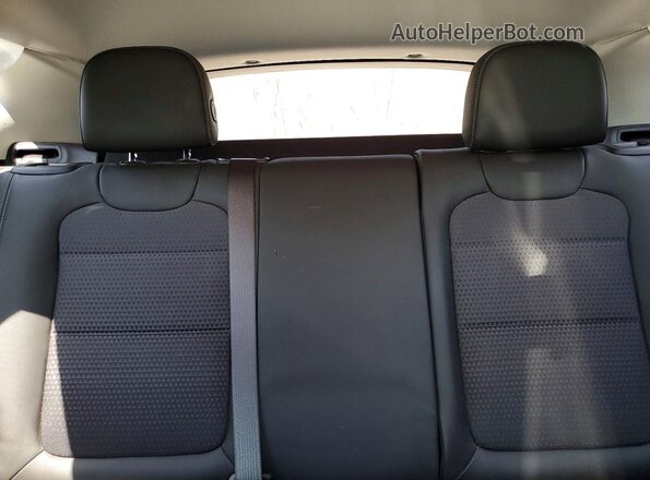 KL77LHEP3SC026844 2025 CHEVROLET TRAX Black Rear seats view