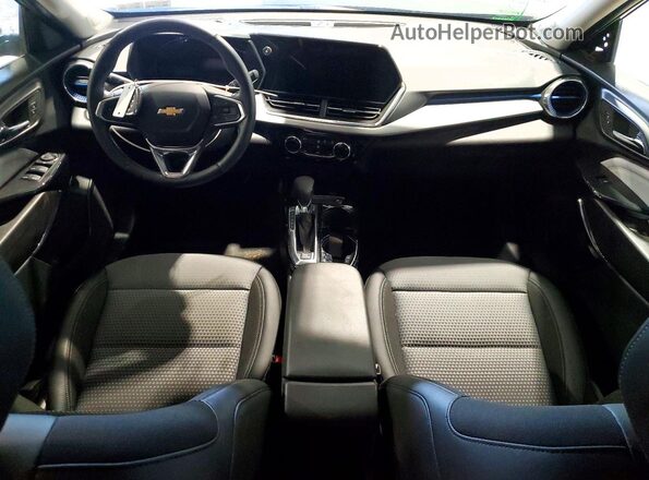 KL77LHEP3SC114454 2025 CHEVROLET TRAX Gray Առջևի վահանակի տեսք
