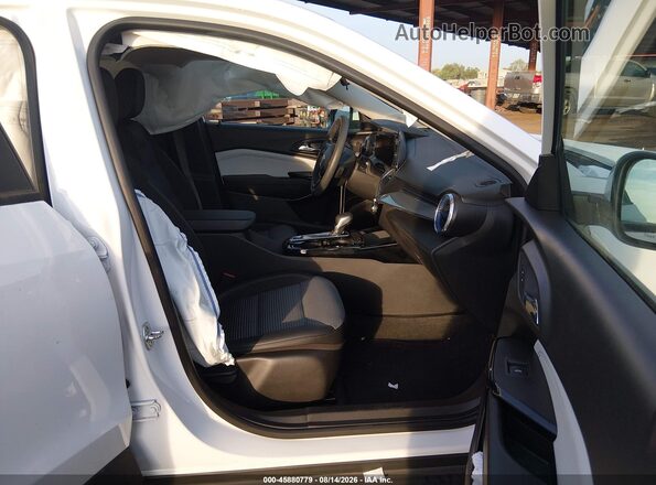 KL77LHEP3SC185797 2025 CHEVROLET TRAX White Вид салону спереду