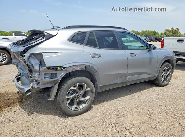 KL77LHEP3SC209838 2025 CHEVROLET TRAX Gray Trasero derecho