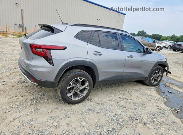 KL77LHEP3SC307462 2025 CHEVROLET TRAX Gray Rear right