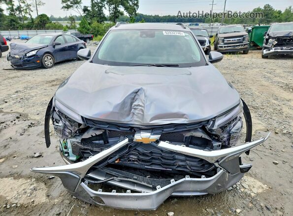 KL77LHEP3SC307462 2025 CHEVROLET TRAX Gray Front view