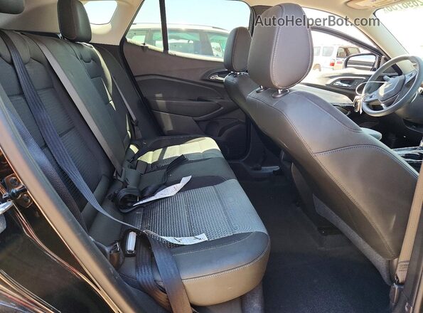 KL77LHEP3TC101821 2026 CHEVROLET TRAX Black Widok tylnych siedzeń