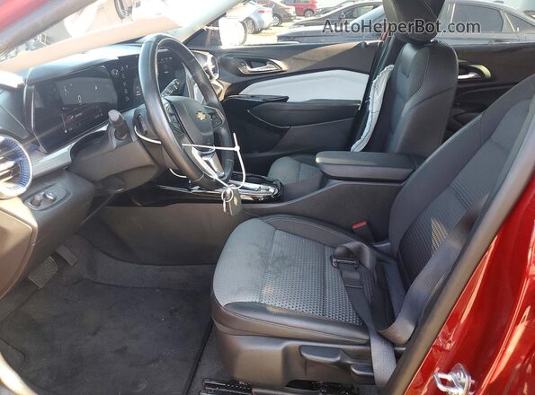 KL77LHEP4SC266808 2025 CHEVROLET TRAX Burgundy Սալոնի դիմացի տեսք