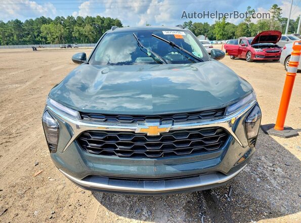 KL77LHEP4SC308295 2025 CHEVROLET TRAX Blue Front view