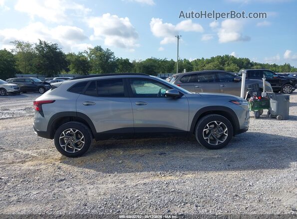 KL77LHEP4TC087573 2026 CHEVROLET TRAX Silver უკანა სალონის ხედი