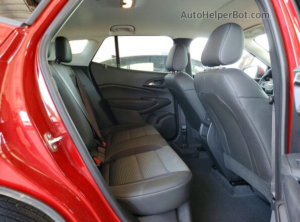 KL77LHEP4TC126873 2026 CHEVROLET TRAX Red უკანა სალონის ხედი