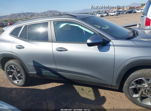 KL77LHEP4TC174440 2026 CHEVROLET TRAX Gray უკანა სალონის ხედი