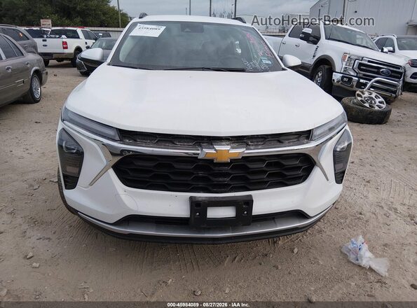KL77LHEP5TC056607 2026 CHEVROLET TRAX Белый Вид щитка приборов