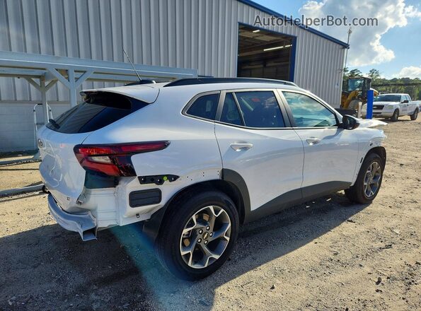 KL77LHEP5TC061399 2026 CHEVROLET TRAX Белый Задняя правая четверть