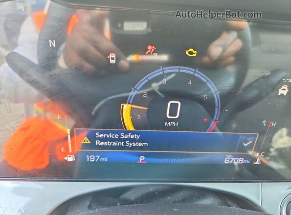 KL77LHEP5TC061399 2026 CHEVROLET TRAX Белый Вид щитка приборов