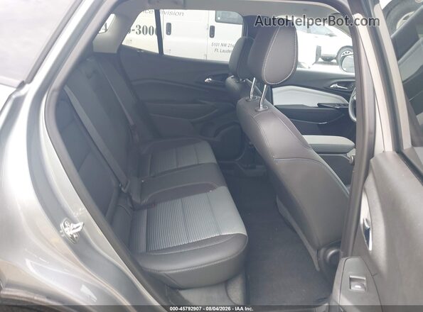 KL77LHEP5TC097223 2026 CHEVROLET TRAX Gray VIN կոդի պիտակի տեսք