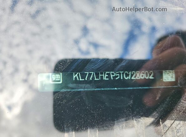 KL77LHEP5TC128602 2026 CHEVROLET TRAX Black Widok wnętrza 360 stopni