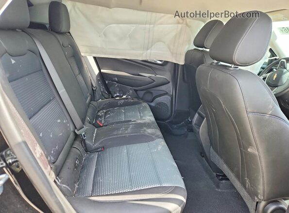 KL77LHEP5TC128602 2026 CHEVROLET TRAX Black Widok wnętrza z tyłu
