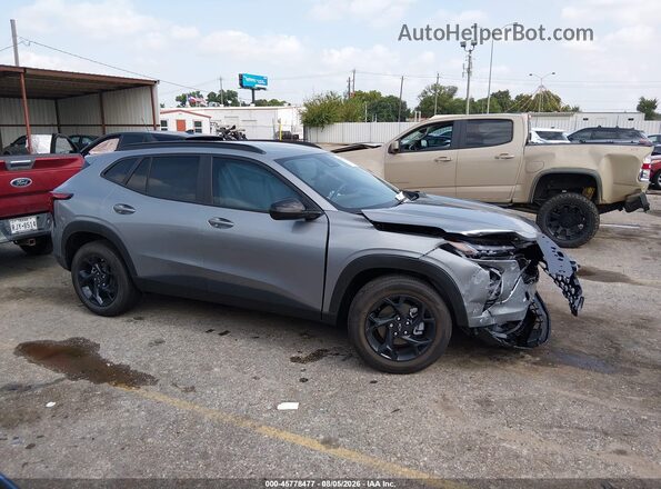 KL77LHEP5TC154469 2026 CHEVROLET TRAX Gray Вид задньої частини салону
