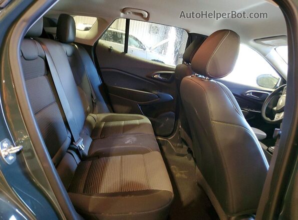 KL77LHEP6SC324353 2025 CHEVROLET TRAX Green უკანა სალონის ხედი