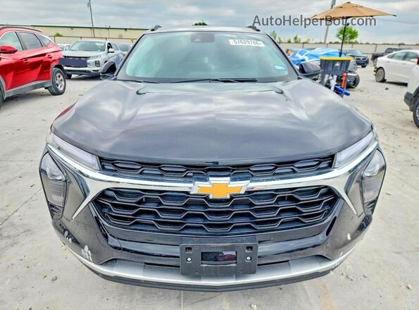 KL77LHEP6TC030257 2026 CHEVROLET TRAX Black Widok z przodu
