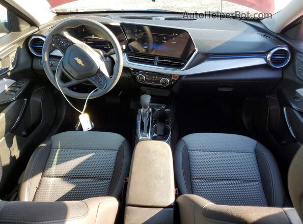 KL77LHEP6TC065672 2026 CHEVROLET TRAX Red Vista del salpicadero
