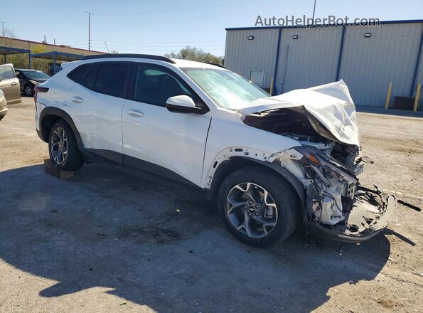 KL77LHEP7SC026443 2025 CHEVROLET TRAX White წინა მარჯვენა
