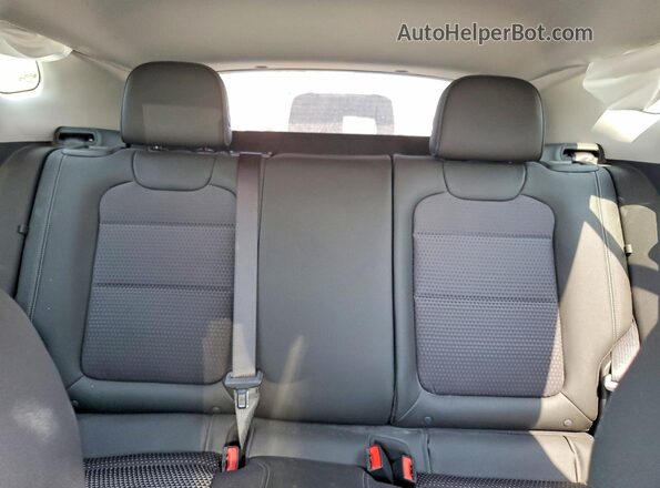 KL77LHEP7SC149031 2025 CHEVROLET TRAX Black Vista de los asientos traseros