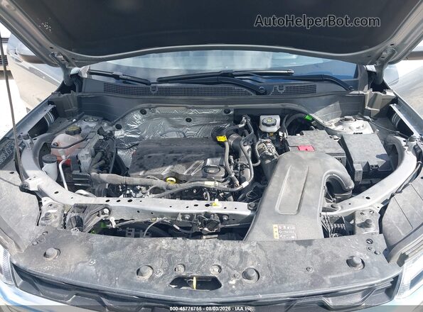 KL77LHEP7SC200785 2025 CHEVROLET TRAX Серебряный Вид сзади