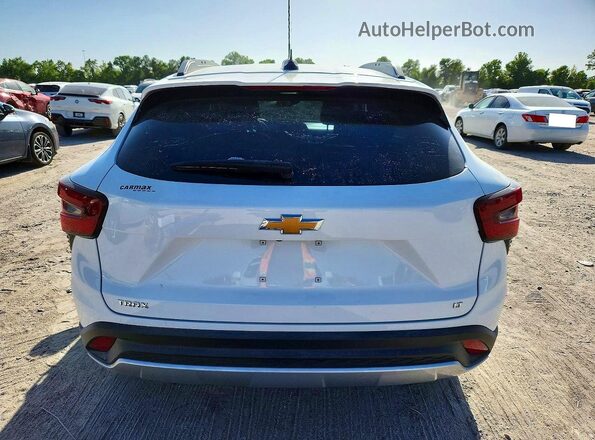 KL77LHEP7SC243636 2025 CHEVROLET TRAX White უკანა ხედი