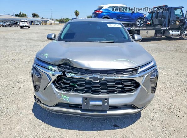 KL77LHEP7SC288026 2025 CHEVROLET TRAX Gray Դիմացի տեսք