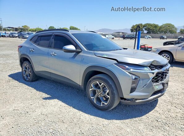 KL77LHEP7SC288026 2025 CHEVROLET TRAX Gray Առջևի աջ