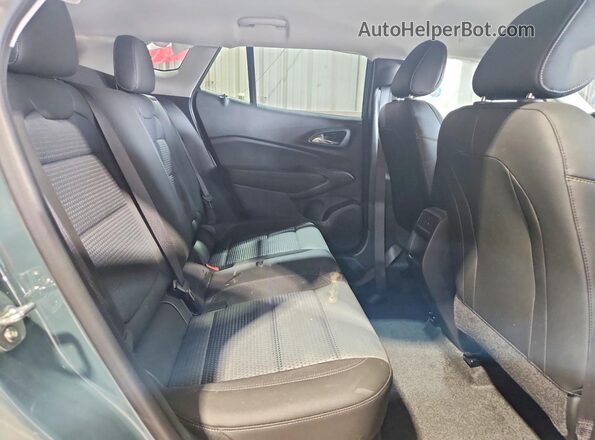 KL77LHEP7TC101028 2026 CHEVROLET TRAX Green Vista interior trasera